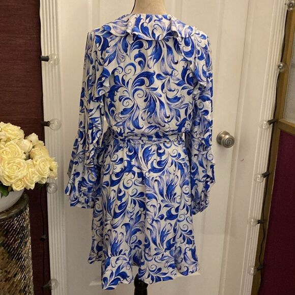 Fetiche Suances Blue and White Floral wrap mini Dress, L - Picture 14 of 16